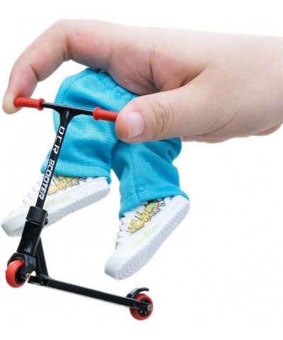 Mini Finger Scooter Alloy Finger Scooter Set with Mini Scooters Finger Pants Shoes Finger Board Accessories for Fingertip Mov...