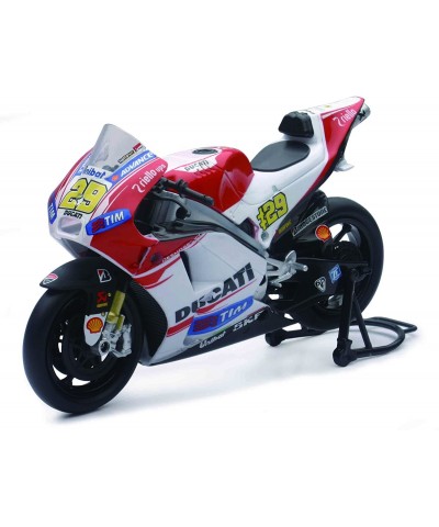 NewRay 57733 "Ducati Desmosedici A. Iannone Model Motorbike $52.90 Play Figure Vehicles